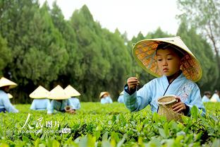 罗马诺：维拉蒂今天抵达多哈，明天完成体检后和阿尔阿拉比签约